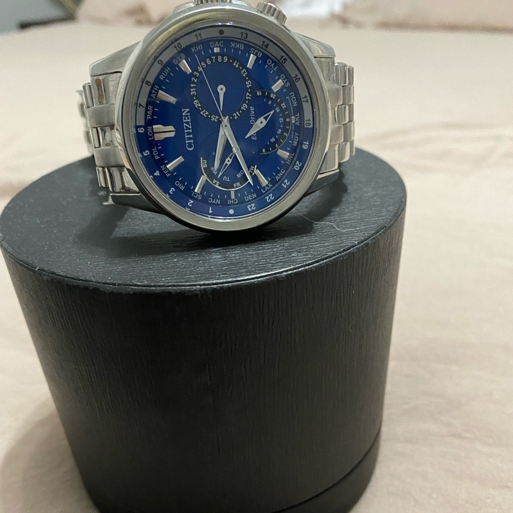 Men’s Silver Citizens watch